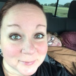 Meet your Posher, Christine